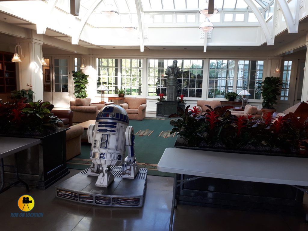Lucasfilms Lobby R2D2